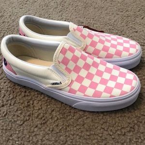 Customized Pink Checkered Vans